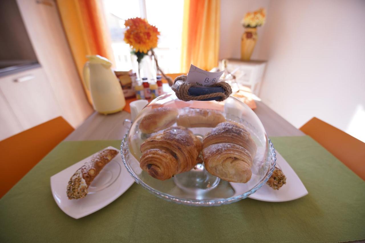 B&B Nodo Francescano Porto Empedocle Bagian luar foto